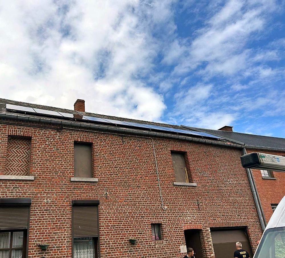 Toiture avec panneaux photovoltaïques
